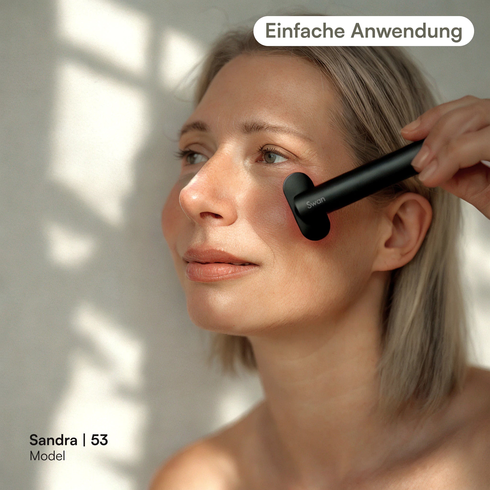 Starter-Set: 6-in-1-Lichttherapie Stab mit Renew & Clear Serum T01